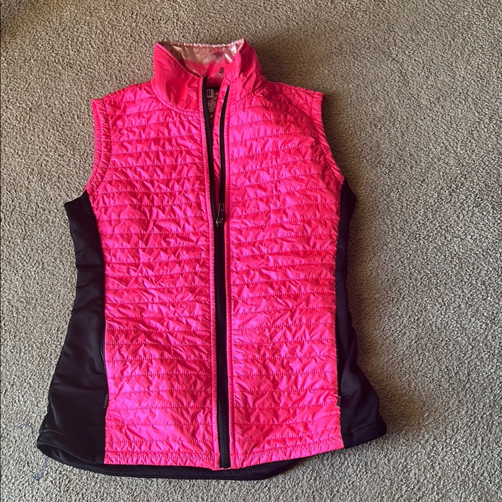 PINK Victoria's Secret beautiful Pink and Black Quilted Vest